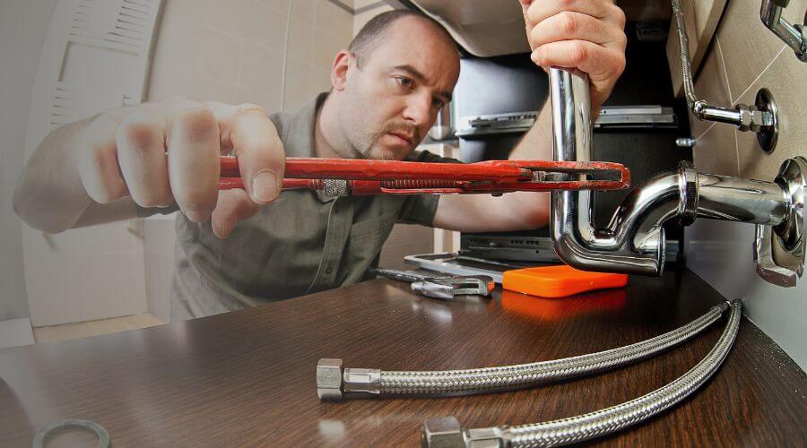 Expert burst pipe repair services in Pleasantville, PA